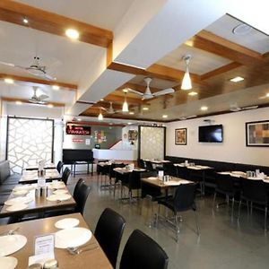 Hotel Vyankatesh & Pure Veg Restaurant